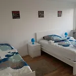 Ferienwohnung Central *